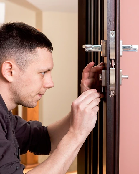 : Professional Locksmith For Commercial And Residential Locksmith Services in Fort Lauderdale, FL