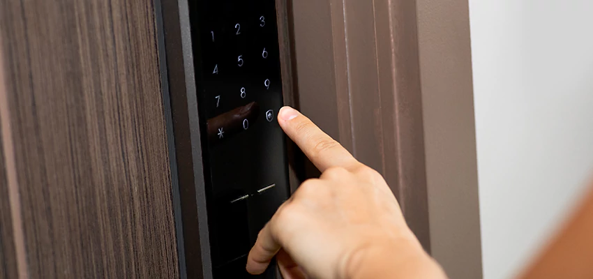 Smart Electric Locks Replacement Services in Fort Lauderdale, FL